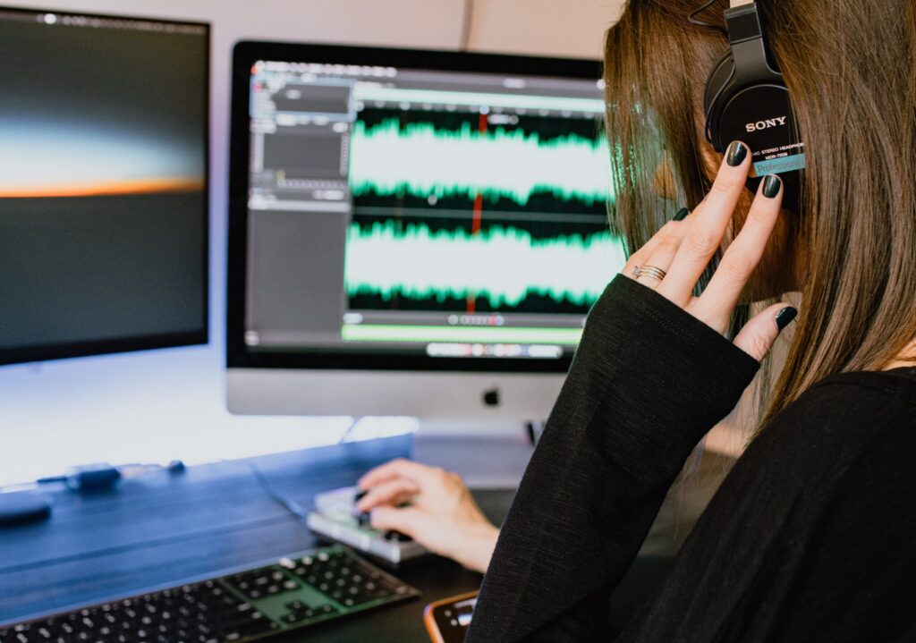 Nach dem Mastering sollten Musiker*innen gut hinhören