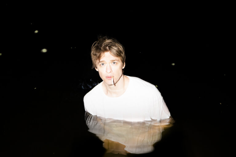 Der Musiker Schmyt entwickelt sich zu einem großen Namen in der Musikszene