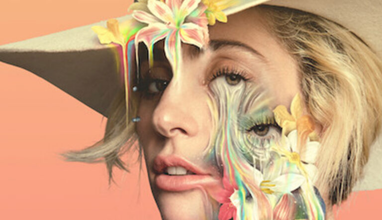 Trailer Cover von Five Foot Two