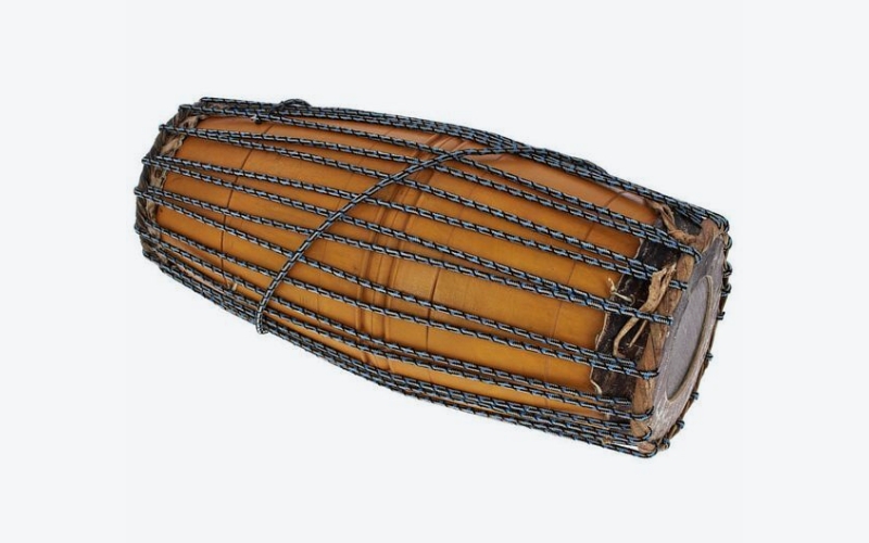 Die Rudra Veena ist ein großes Saiteninstrument, das man in der Dhrupad-Tradition der nordindischen klassischen Musik verwendet.