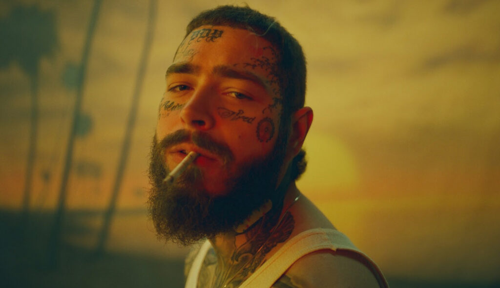 Post Malones Musik spiegelt die Komplexität und die Ambivalenz der menschlichen Existenz wider. Seine Lieder sind ein Kaleidoskop der Emotionen - von Euphorie bis hin zu düsteren Schattenseiten, wird alles erlebbar.